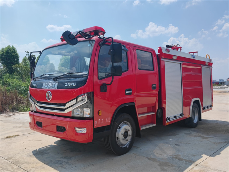 東風(fēng)大卡水罐消防車(chē)（5噸）